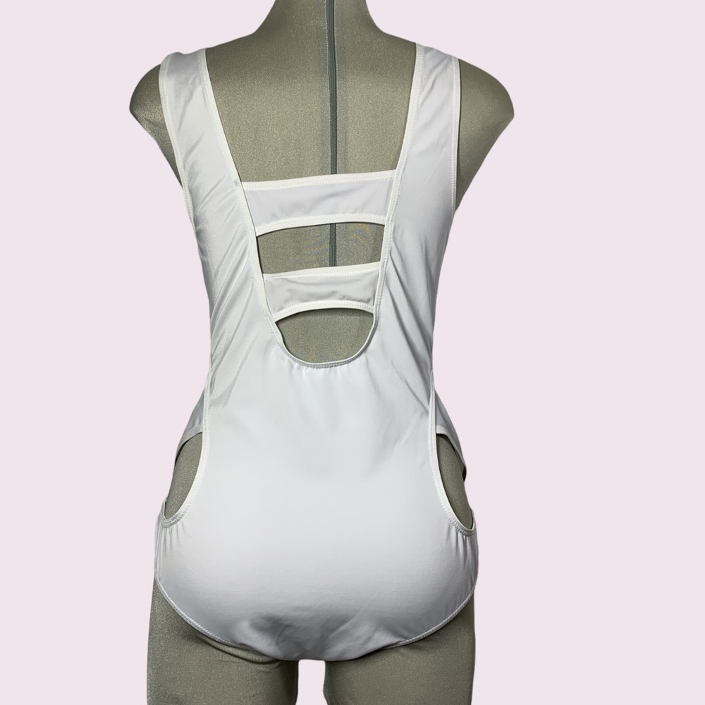 White  Custom Designer  One Piece Swimsuit Size XL - Picture 9 of 14